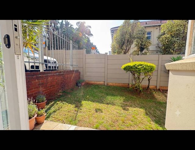 1 BEDROOM APARTMENT FOR SALE IN GLENWOOD